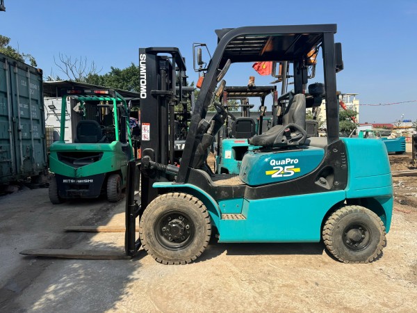 XE NÂNG SUMITOMO FD25